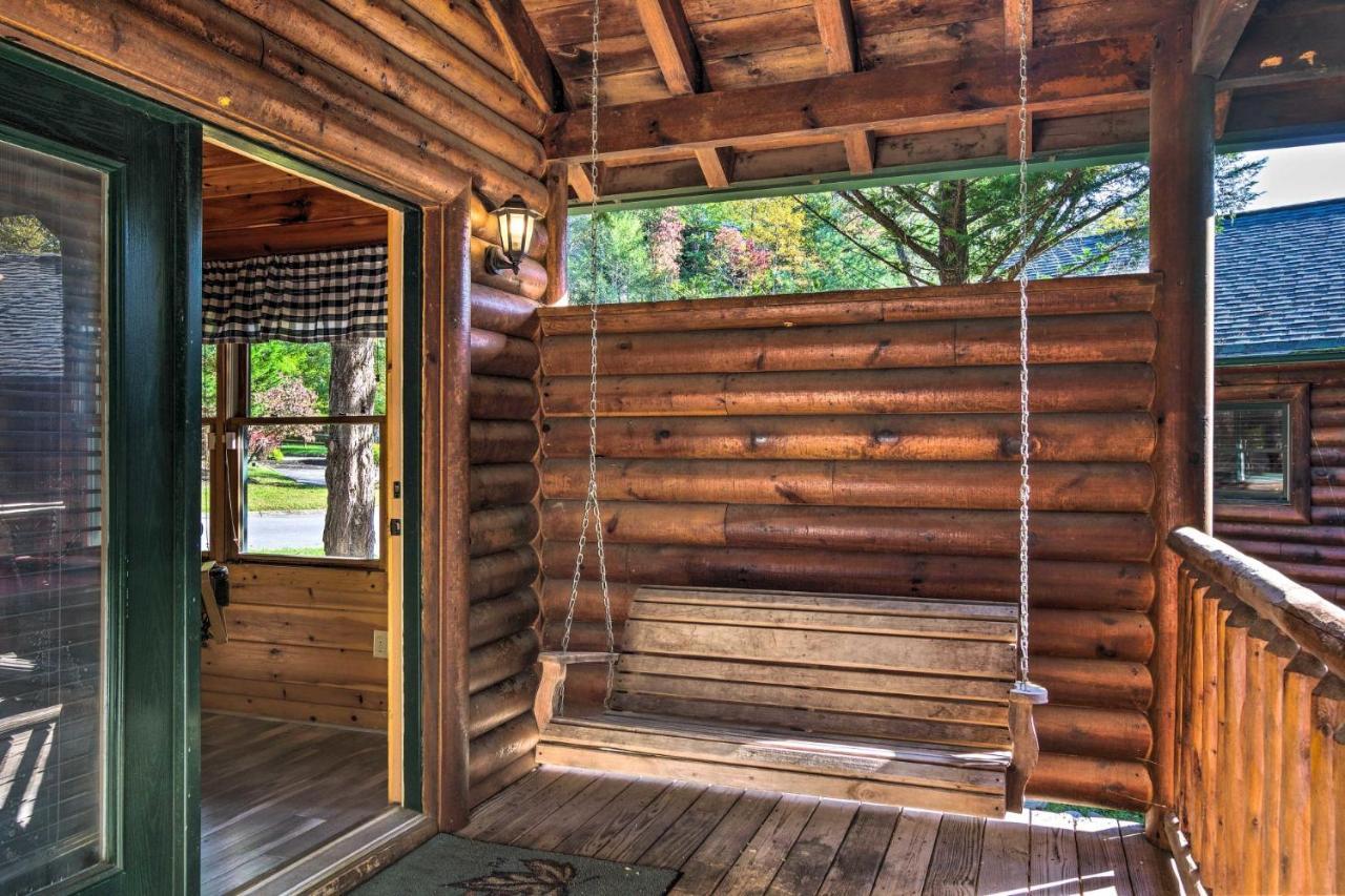 Dog Friendly, Romantic Mtn Getaway Hot Tub Pool 蓋特林堡 外观 照片