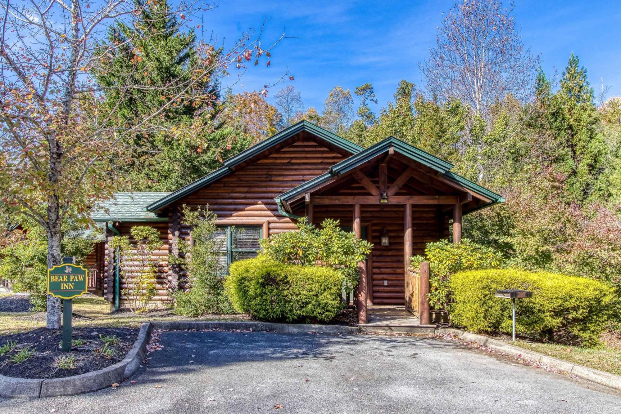 Dog Friendly, Romantic Mtn Getaway Hot Tub Pool 蓋特林堡 外观 照片